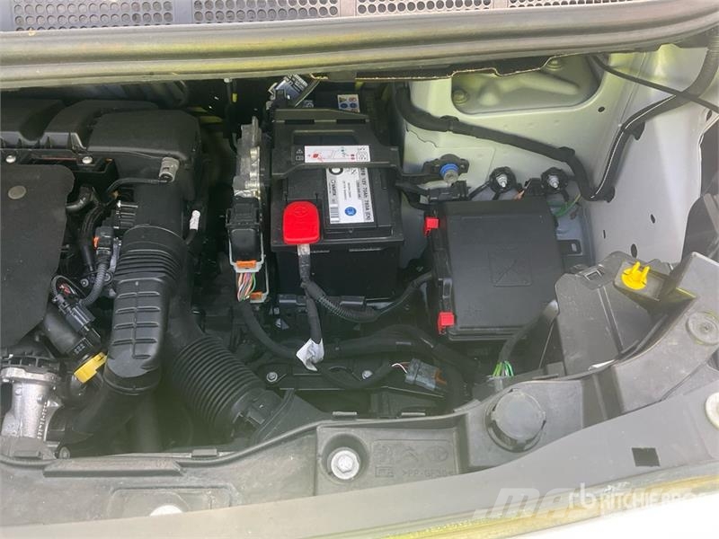 Fiat Scudo 1.5 D 75 KW KA L3H1 Cargo Van Transporterek