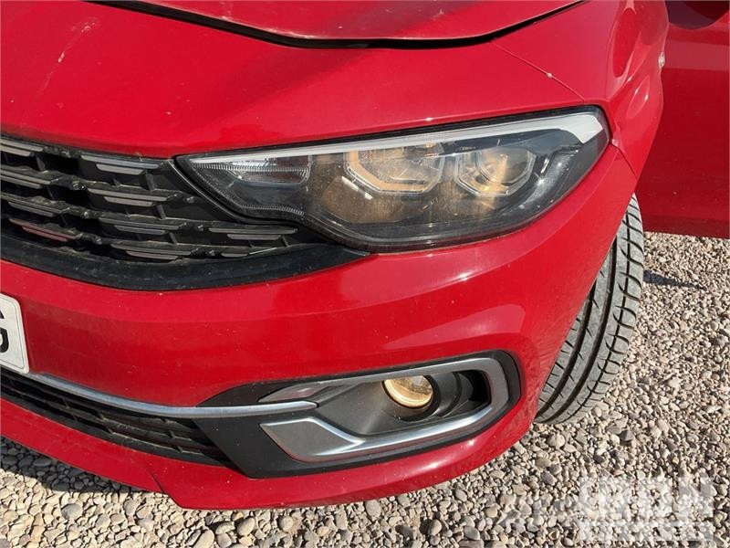 Fiat Tipo Sedan Automobile Osobní vozy