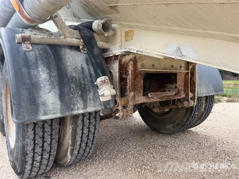Filiat TA32E T/A Citerne A Chaux Tanker Trailer Prikolice za cisterne