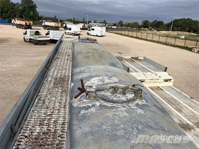 Filiat TA32E T/A Citerne A Chaux Tanker Trailer Prikolice za cisterne