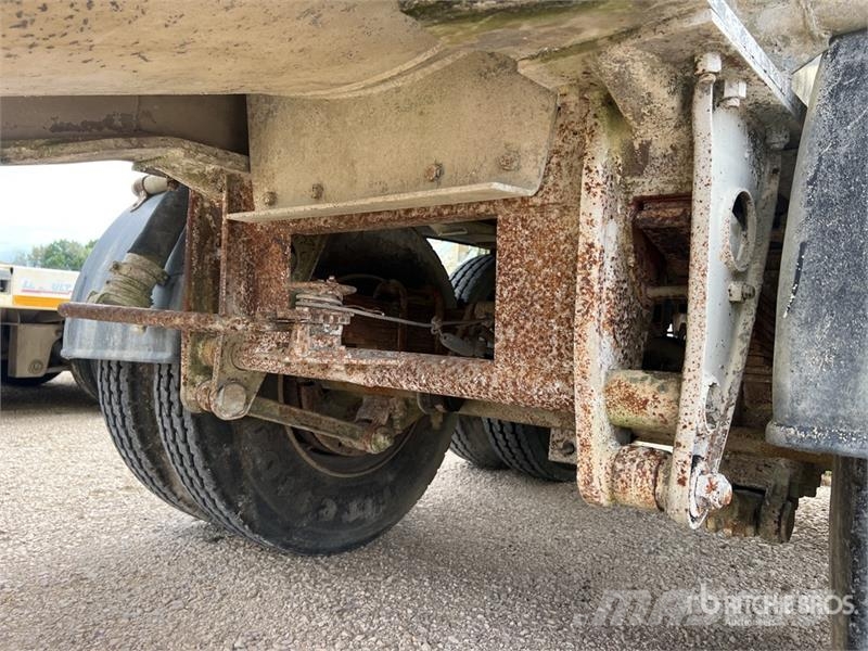 Filiat TA32E T/A Citerne A Chaux Tanker Trailer Prikolice za cisterne