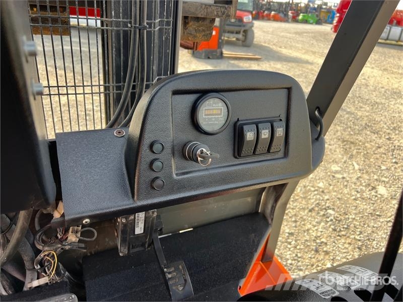 Fimsa E 2500 2500 kg Electric Forklift Empilhadores eléctricos