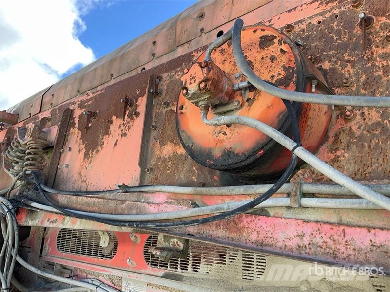 Finlay 693 Tracked Incline Screen Plant Screeners