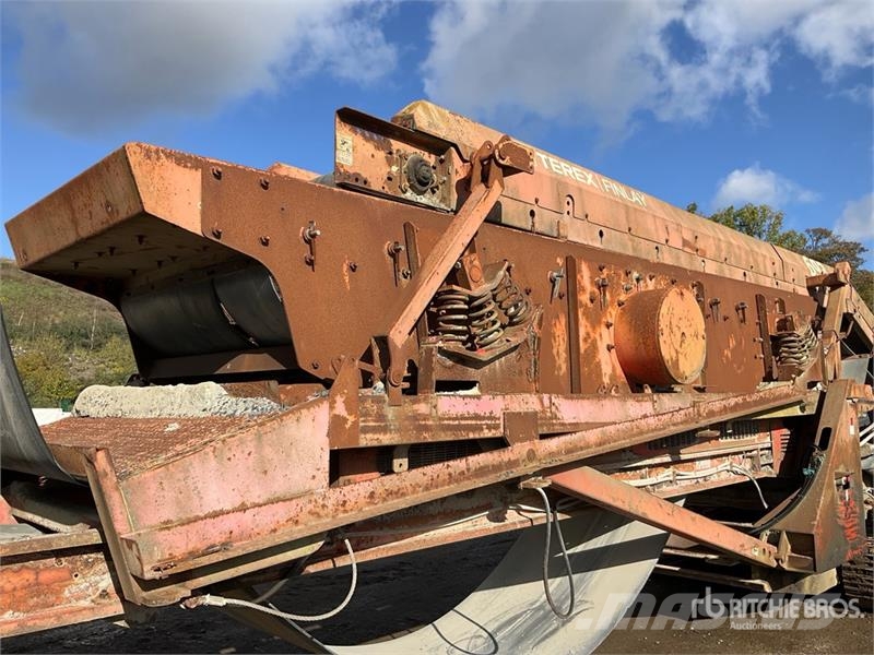 Finlay 693 Tracked Incline Screen Plant Screeners