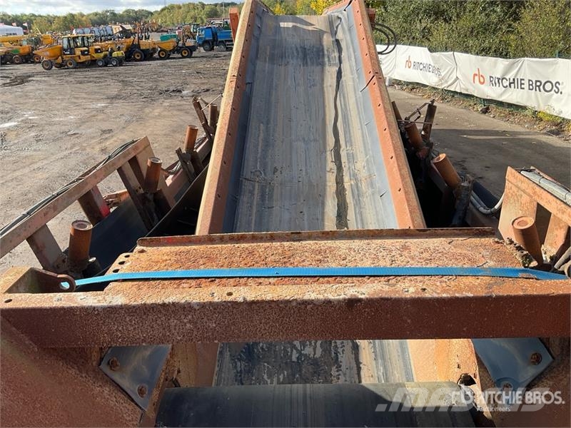 Finlay 693 Tracked Incline Screen Plant Screeners