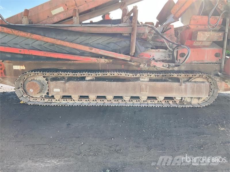 Finlay 693 Tracked Incline Screen Plant Screeners