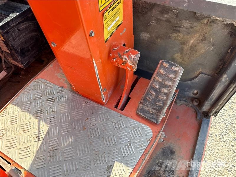 Fiori DF100 4x4 Dumper Ne cestni demperji