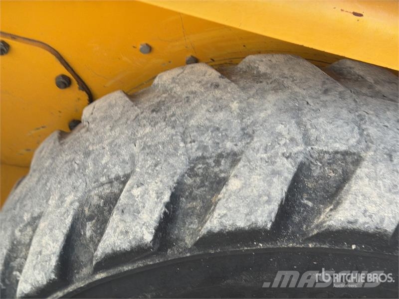  FKI 344 Skid Steer Loader Мини товарачи
