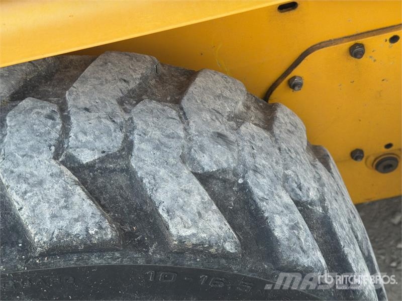  FKI 344 Skid Steer Loader Мини товарачи

