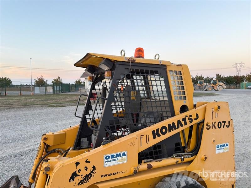  FKI 344 Skid Steer Loader Мини товарачи
