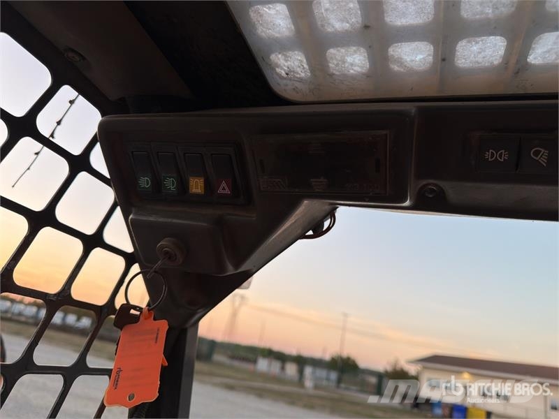  FKI 344 Skid Steer Loader Мини товарачи
