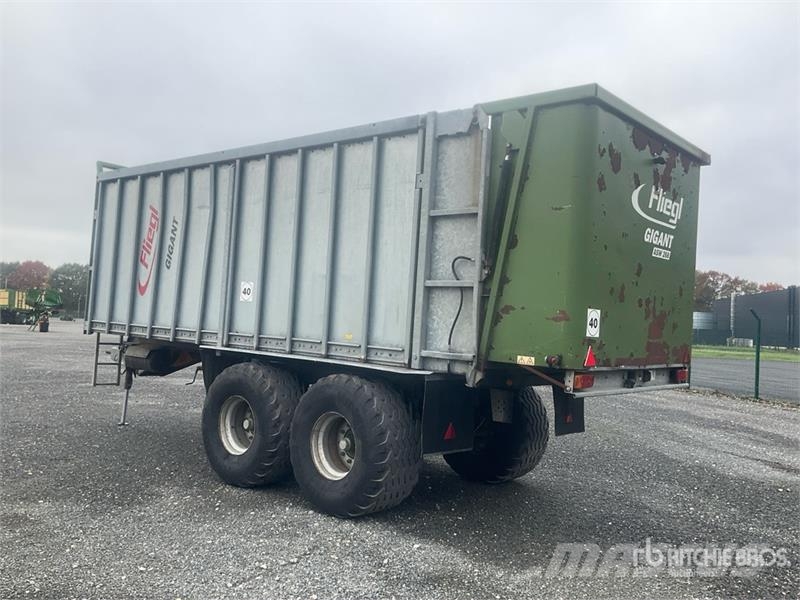Fliegl Gigant ASW 268 Push-Off Silage Trailer Universele aanhangers