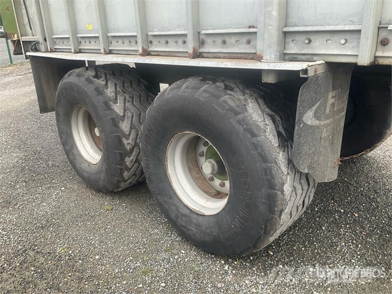 Fliegl Gigant ASW 268 Push-Off Silage Trailer Universele aanhangers