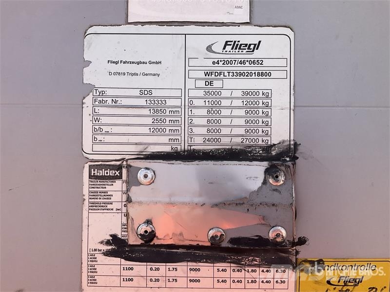 Fliegl SDS Tri/A Curtain Side Trailer مقطورات بغطاء جانبي
