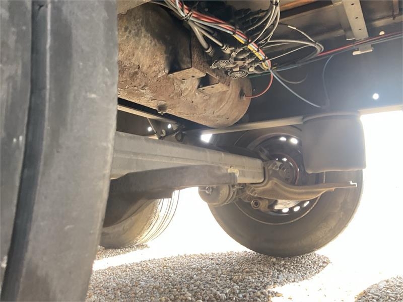 Fliegl SDS Tri/A Curtain Side Trailer مقطورات بغطاء جانبي