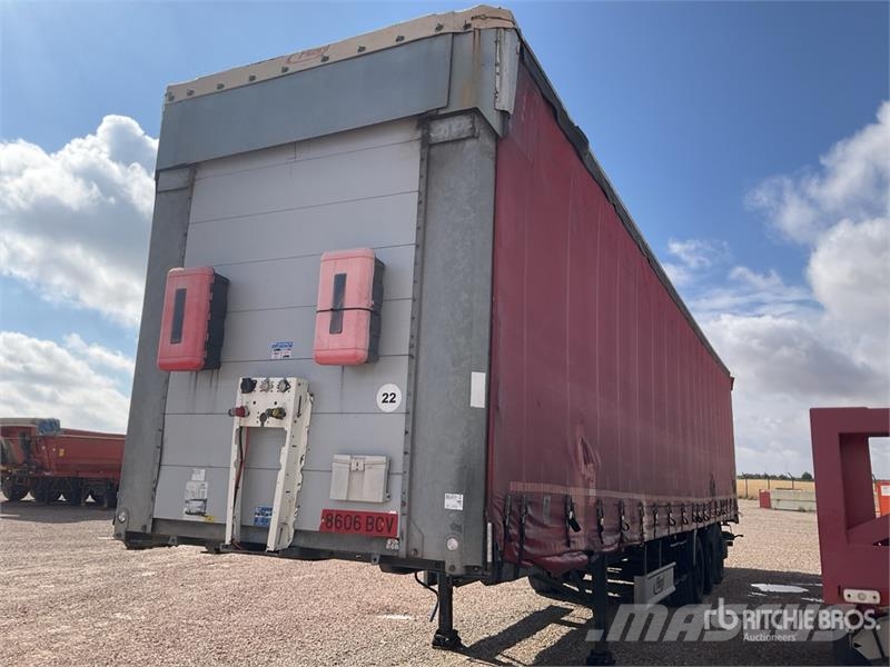 Fliegl SDS Tri/A Curtain Side Trailer مقطورات بغطاء جانبي