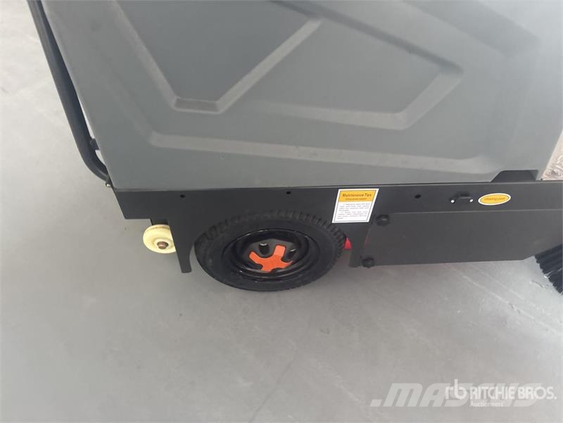 FLOOR-SWEEPER GDW12 Electric Sweeper Truck (Unused Tänavapuhastusveokid