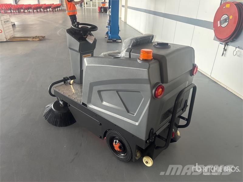 FLOOR-SWEEPER GDW12 Electric Sweeper Truck (Unused Tänavapuhastusveokid