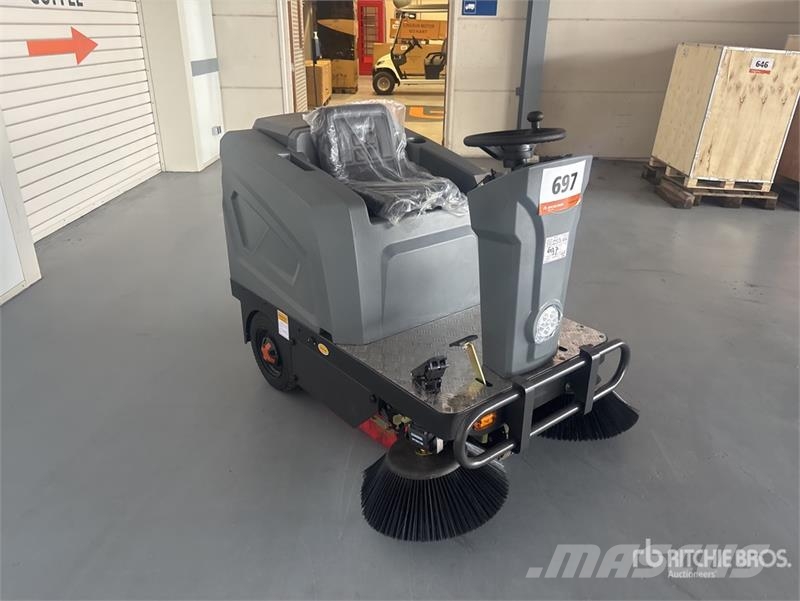 FLOOR-SWEEPER GDW12 Electric Sweeper Truck (Unused Tänavapuhastusveokid