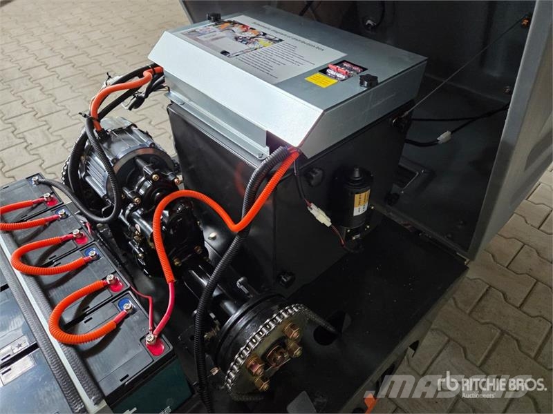  FLOOR-SWEEPER GDW12-PRO Electric Sweeper Truck Feiebiler