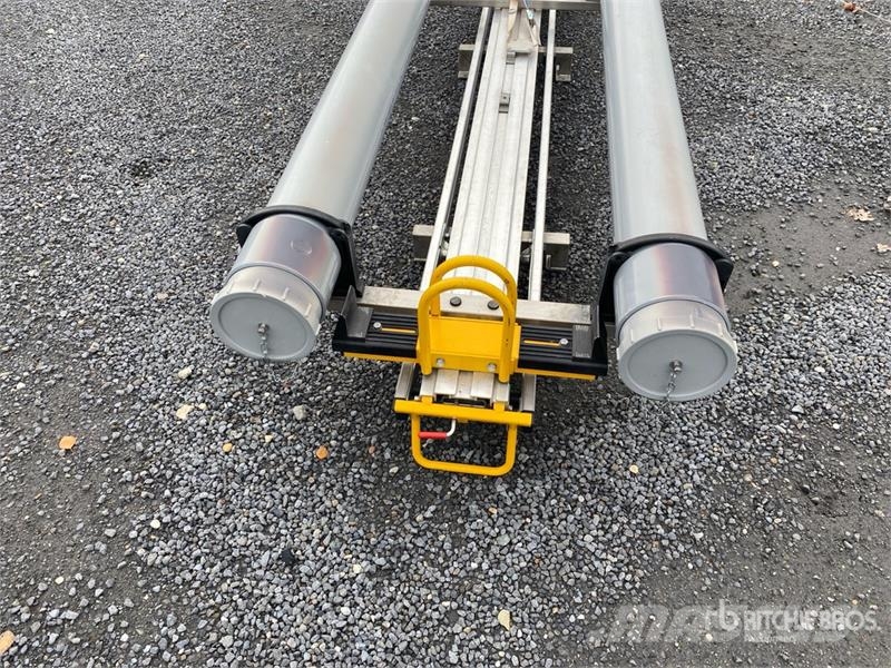  Folding Roof Rack معدات البناء - غير ذلك