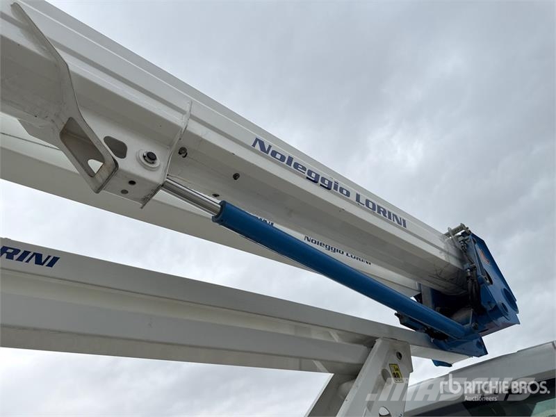 Ford 20D 20 m on Ford Transit Bucket Truck Avtokošare