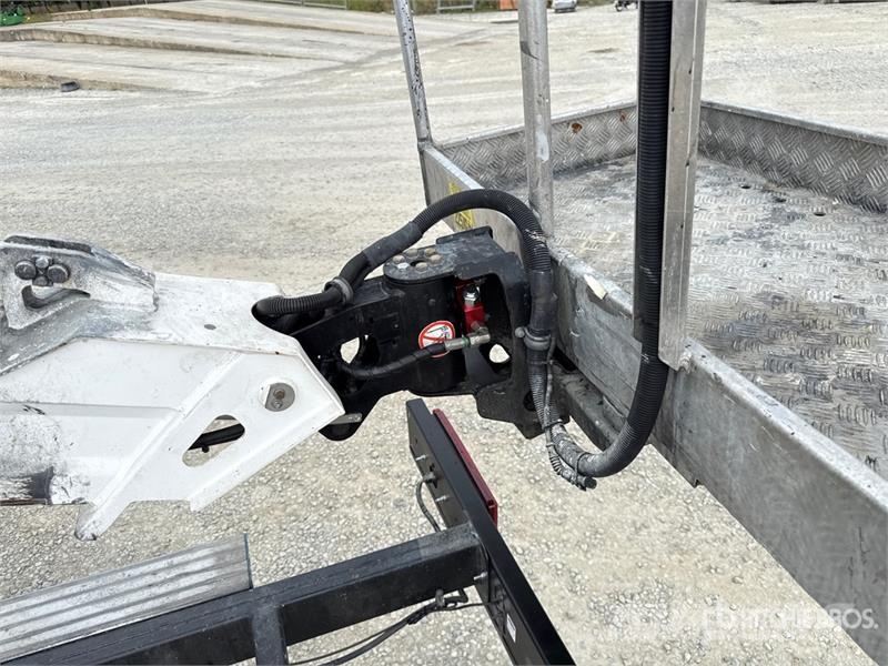 Ford 20D 20 m on Ford Transit Bucket Truck Avtokošare