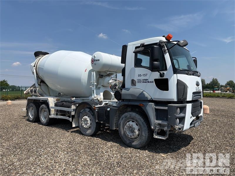 Ford 4142M 8x4 Mixer Truck ミキサー車