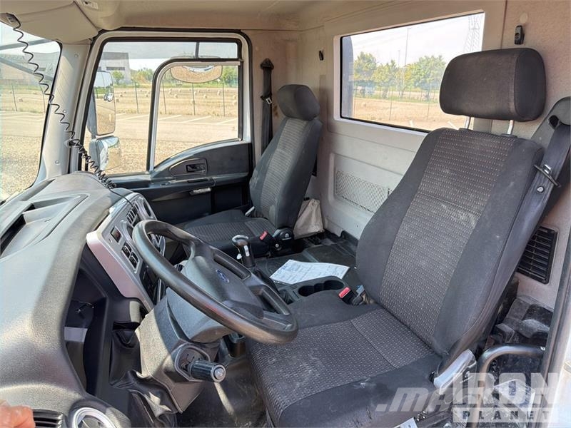 Ford 4142M 8x4 Mixer Truck ミキサー車
