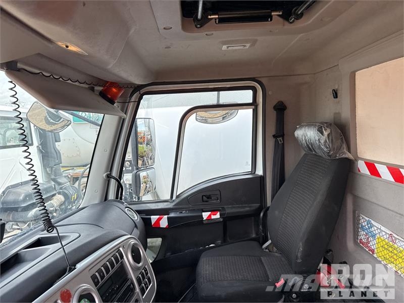 Ford 4142M 8x4 Mixer Truck ミキサー車