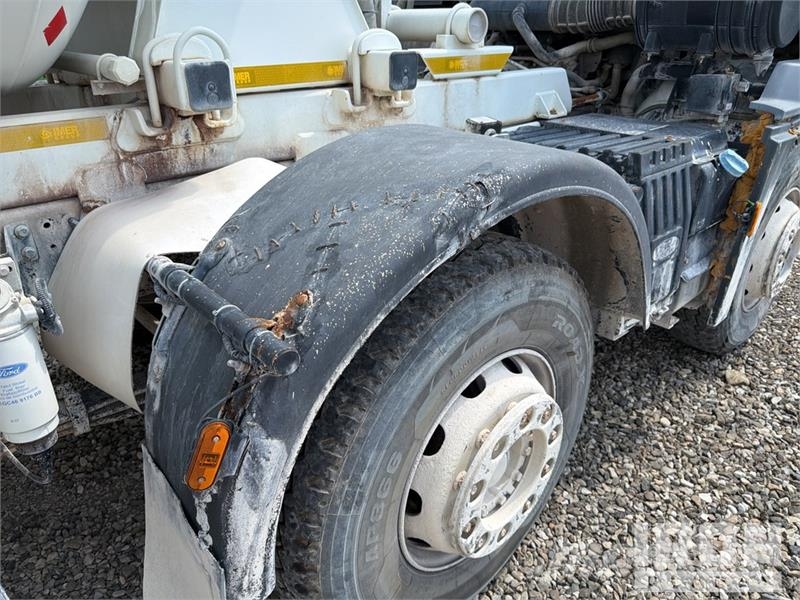 Ford 4142M 8x4 Mixer Truck ミキサー車