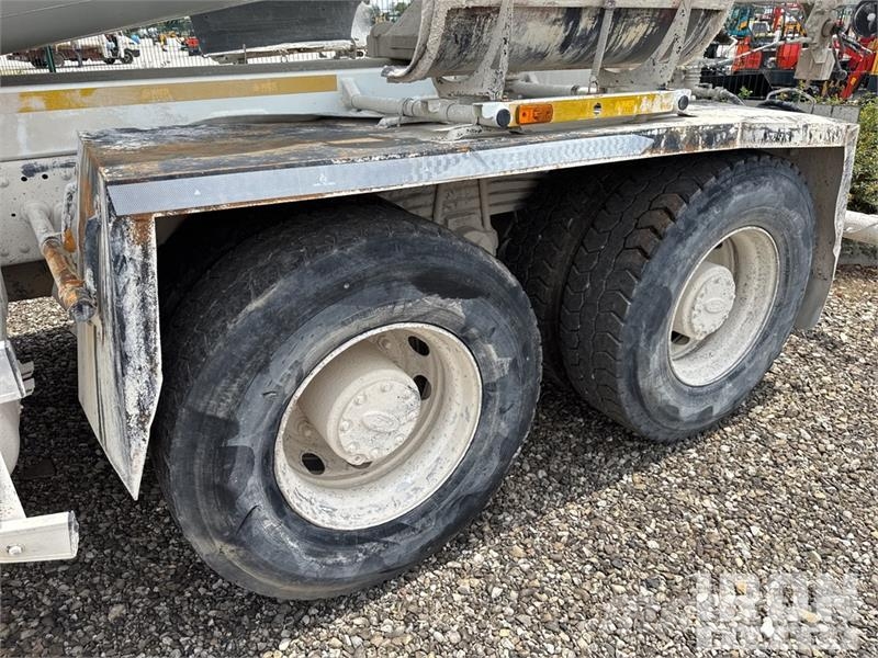 Ford 4142M 8x4 Mixer Truck ミキサー車