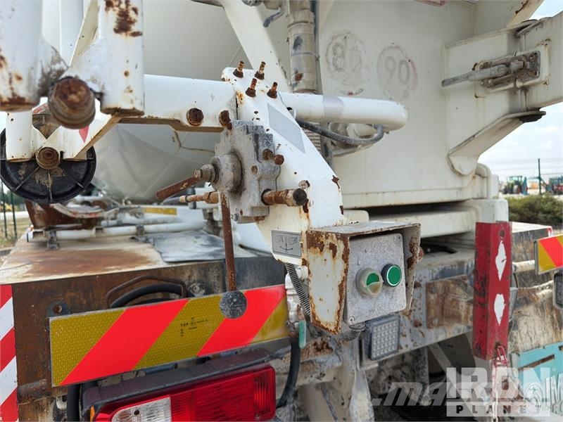 Ford 4142M 8x4 Mixer Truck ミキサー車