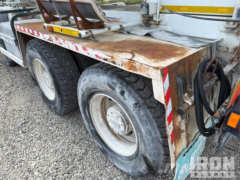 Ford 4142M 8x4 Mixer Truck ミキサー車