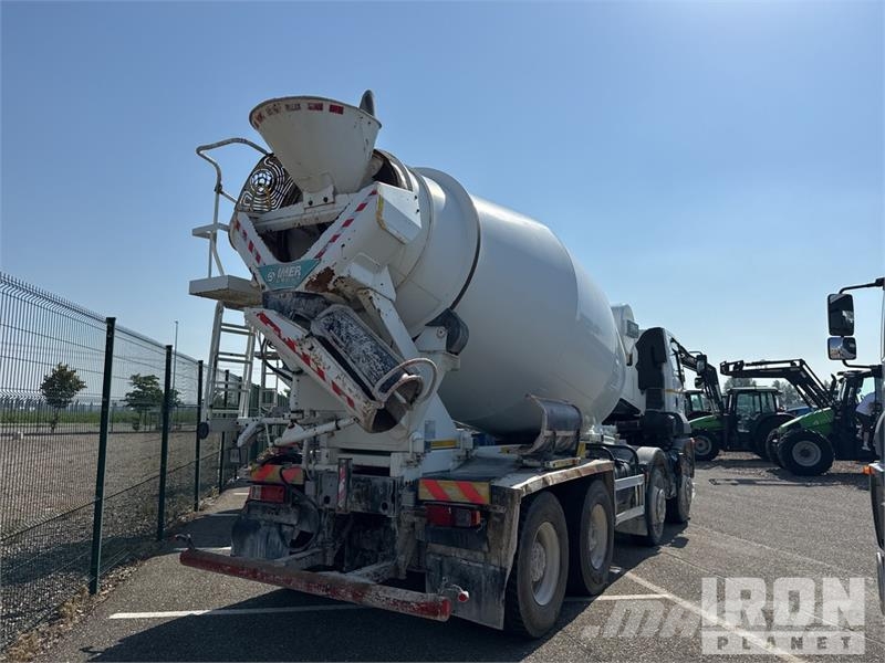 Ford 4142M 8x4 Mixer Truck ミキサー車