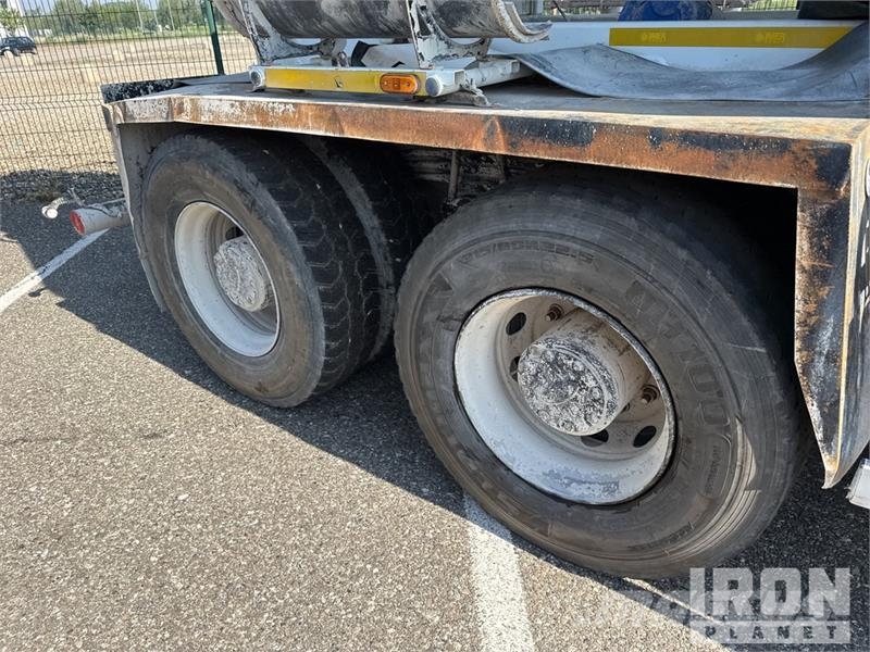 Ford 4142M 8x4 Mixer Truck ミキサー車