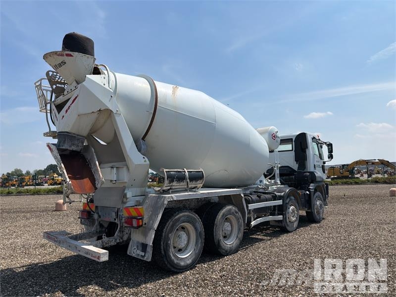 Ford 4142M 8x4 Mixer Truck ミキサー車