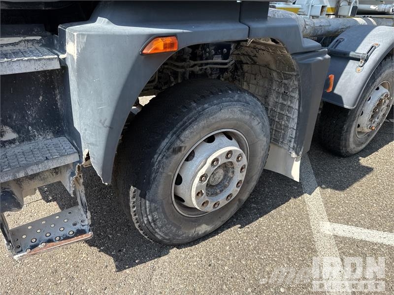 Ford 4142M 8x4 Mixer Truck ミキサー車