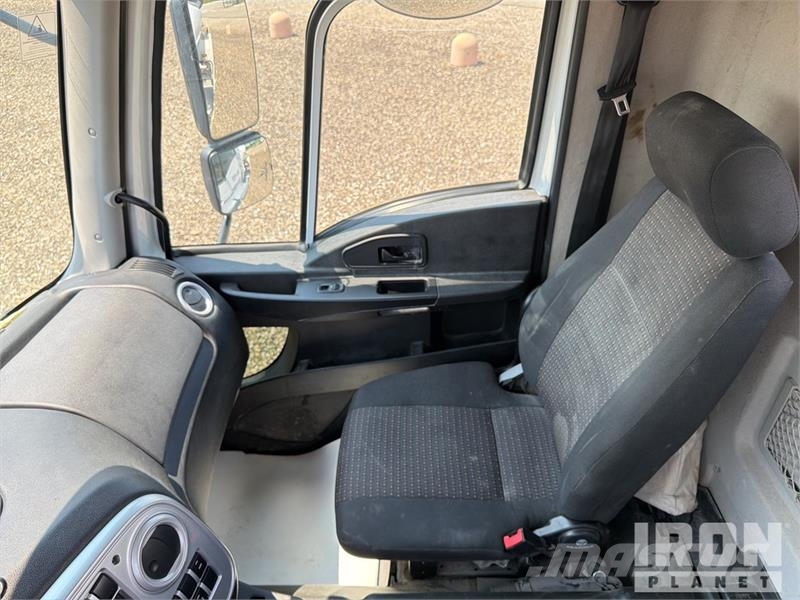 Ford 4142M 8x4 Mixer Truck ミキサー車