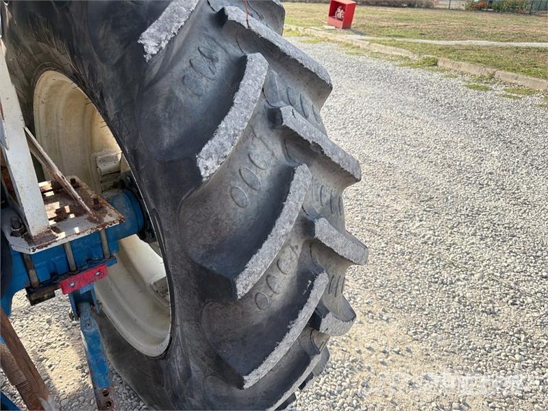 Ford 6640SL 4WD Tractor Traktori
