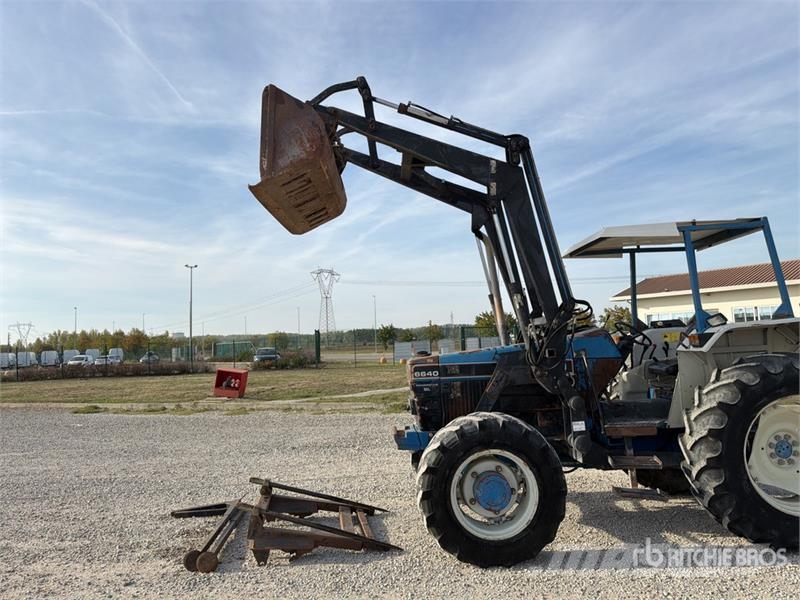 Ford 6640SL 4WD Tractor Traktori