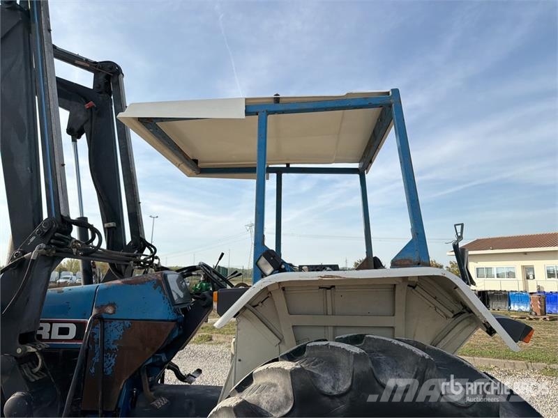 Ford 6640SL 4WD Tractor Traktori