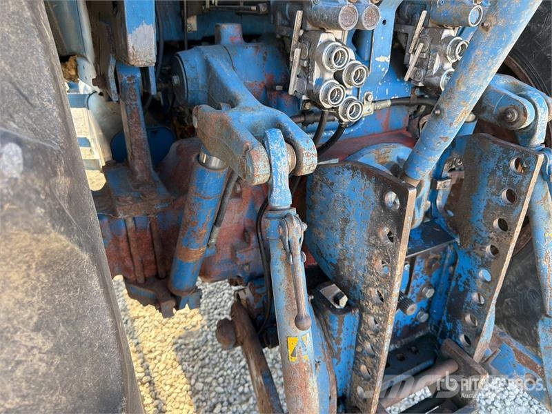 Ford 8830 4WD Tractor Traktorer