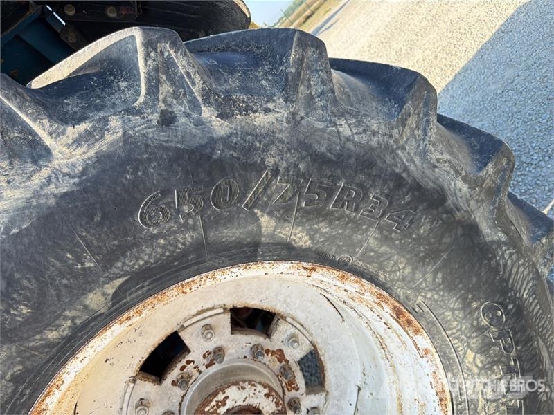 Ford 8830 4WD Tractor Traktorer