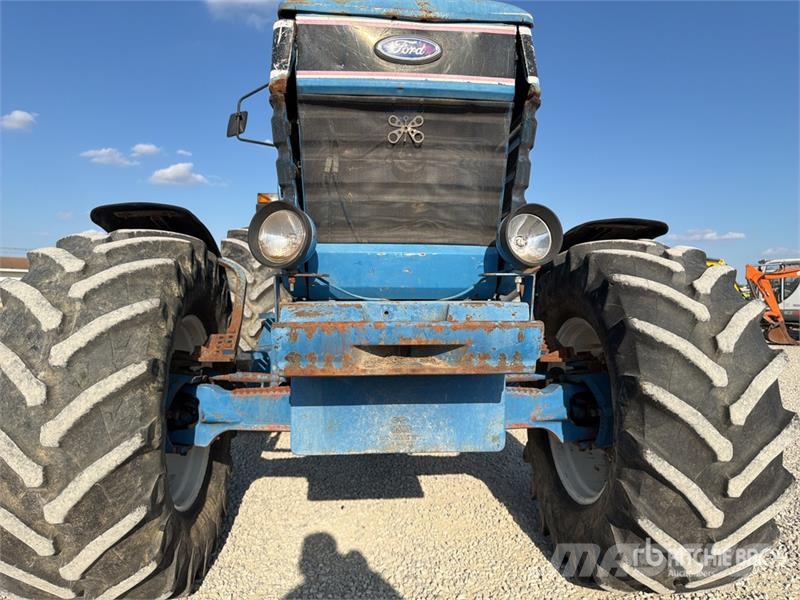 Ford 8830 4WD Tractor Traktorer
