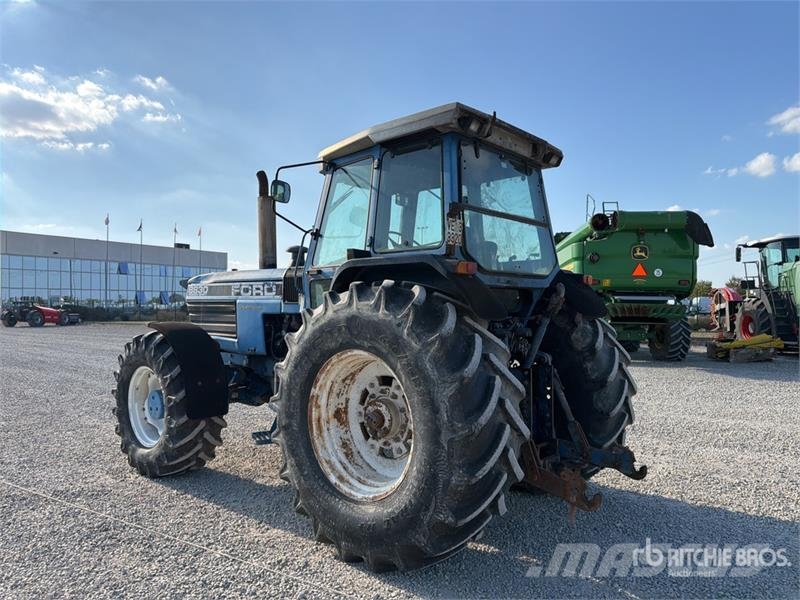Ford 8830 4WD Tractor Traktorer