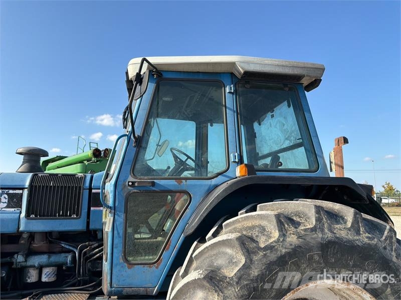 Ford 8830 4WD Tractor Traktorer