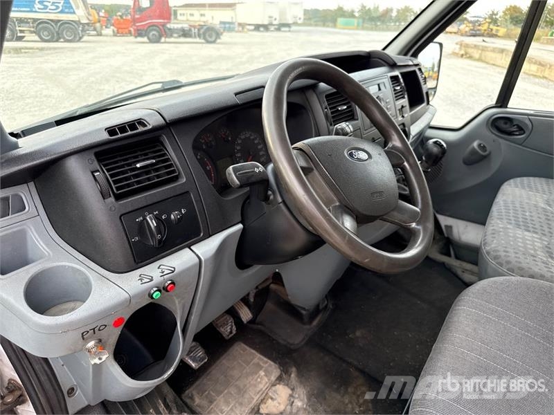 Ford Amco Veba V703 2S on Ford Transit Dump Truck with  Araç üzeri vinçler