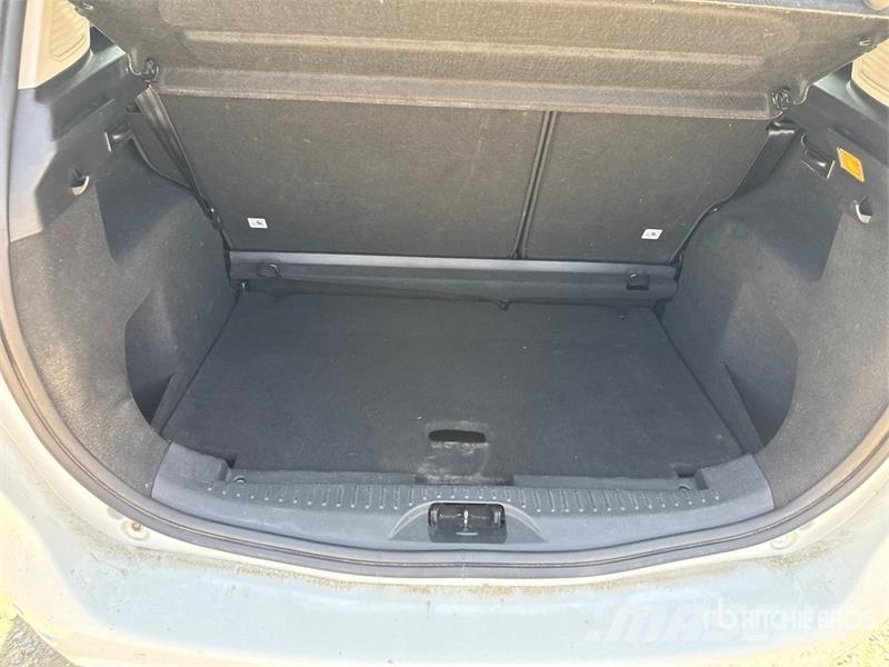 Ford B-Max Automobile Auto's