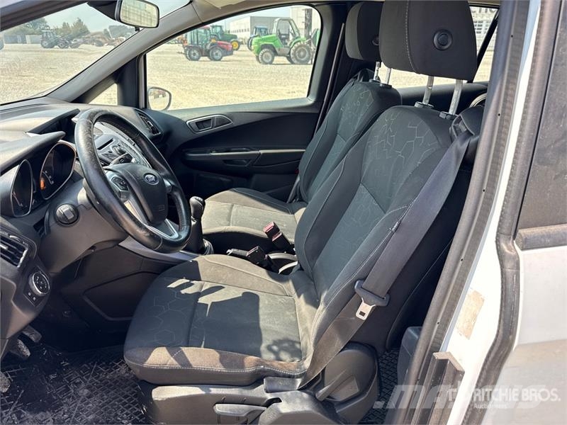 Ford B-Max Automobile Auto's